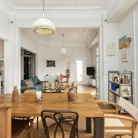 Apartmán Basquiat - Gallery Style Neoclassical *