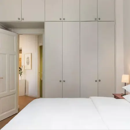 Basquiat - Gallery Style Neoclassical Apartmán Soluň