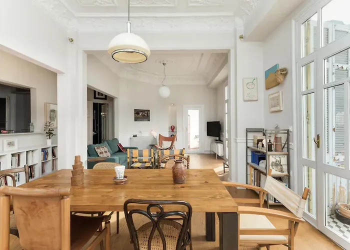 公寓 Basquiat - Gallery Style Neoclassical *